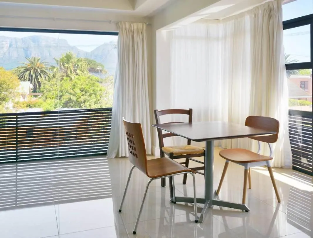 The Other House - Le Cap Afrique du Sud